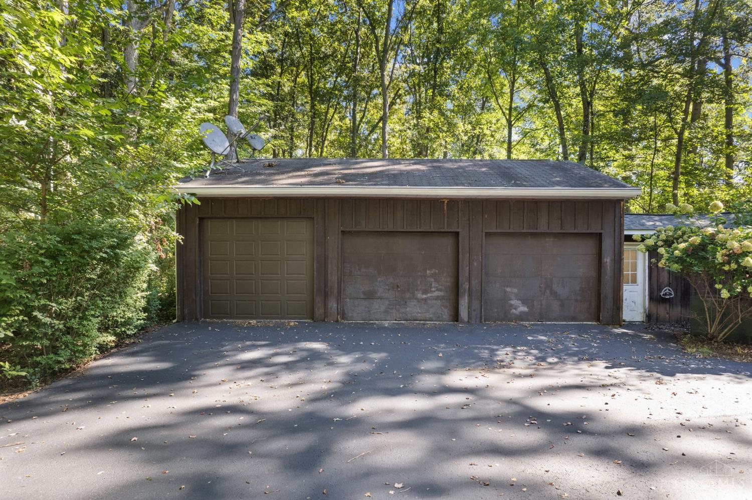 4824 Goose Run Road Property Photo 6