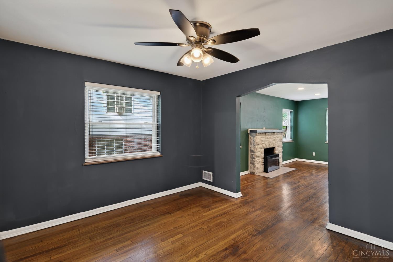 5065 Western Hills Avenue Property Photo 10