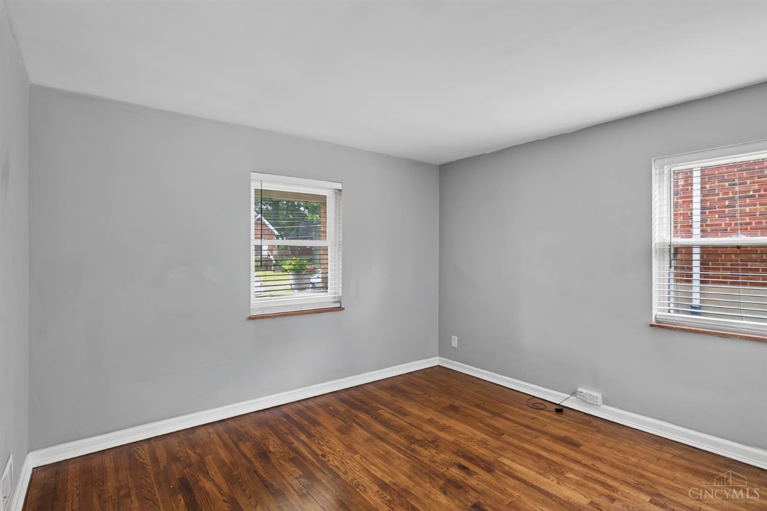 5065 Western Hills Avenue Property Photo 18
