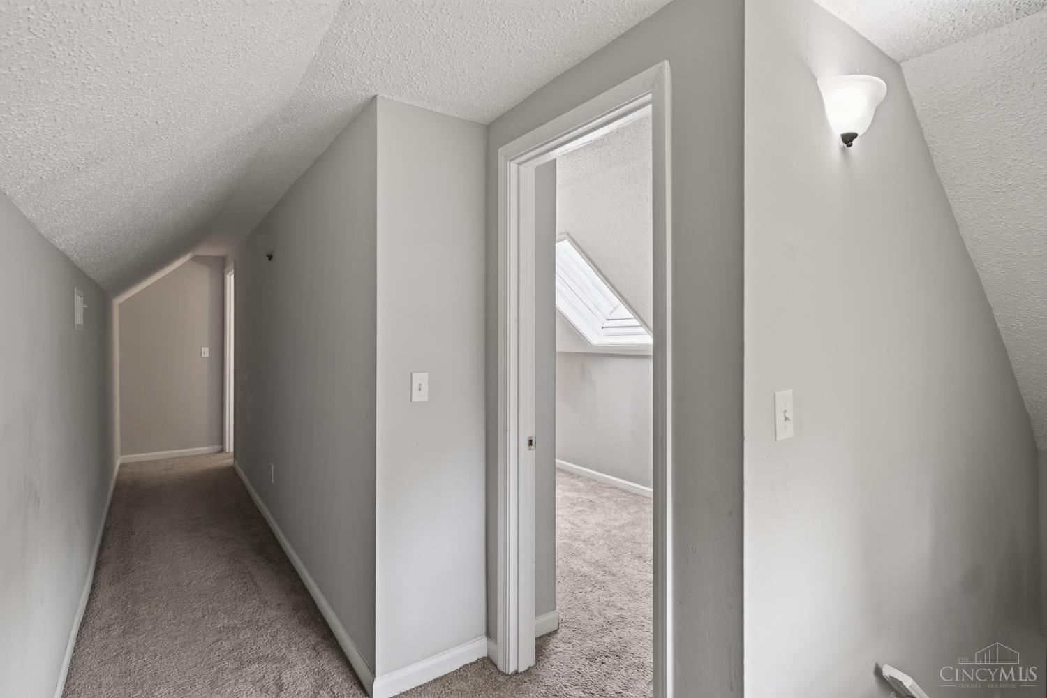 5065 Western Hills Avenue Property Photo 23