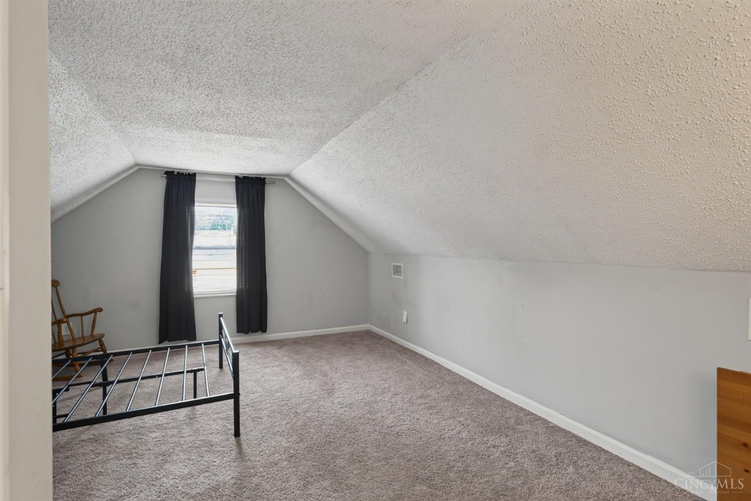 5065 Western Hills Avenue Property Photo 26