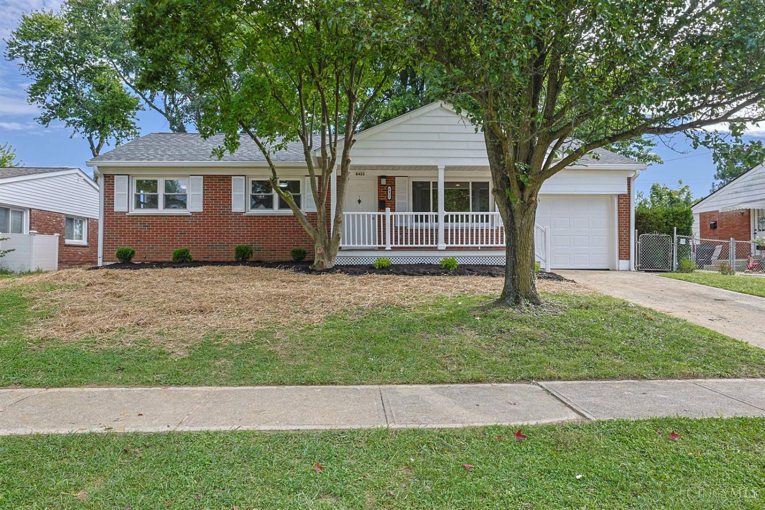 8422 Chesswood Drive Property Photo 1