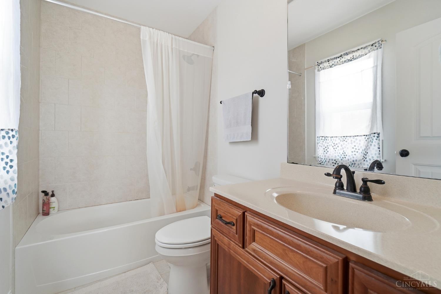 3522 Riverside Drive Property Photo 41