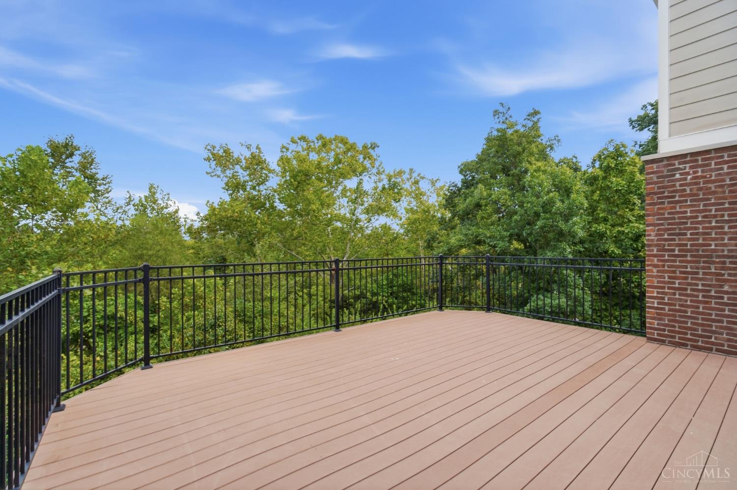 3522 Riverside Drive Property Photo 53