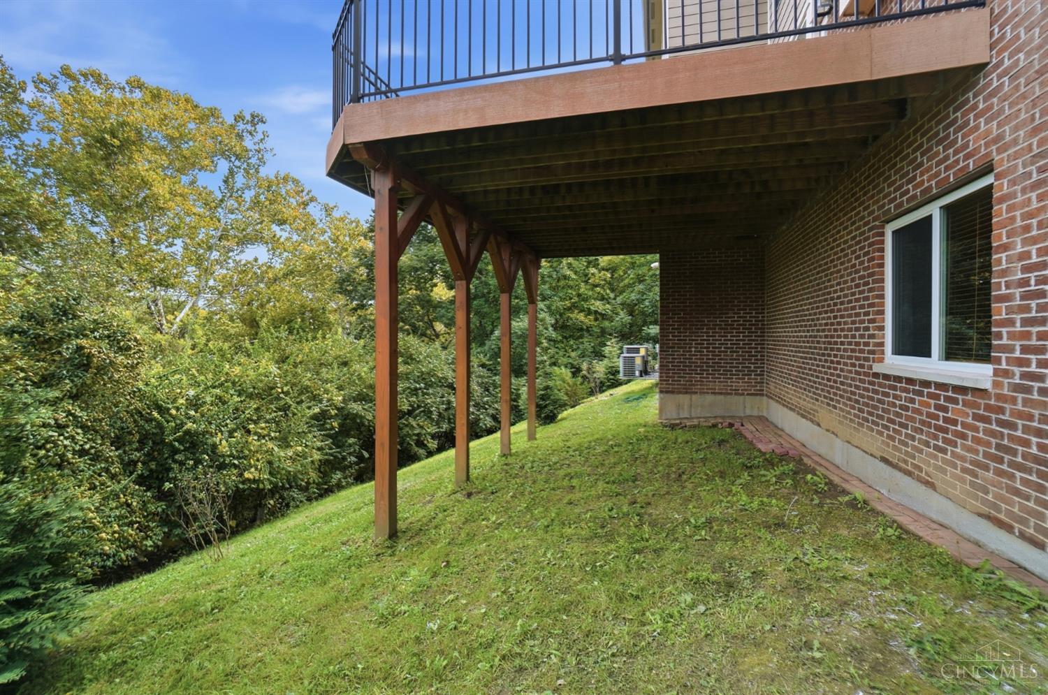 3522 Riverside Drive Property Photo 56