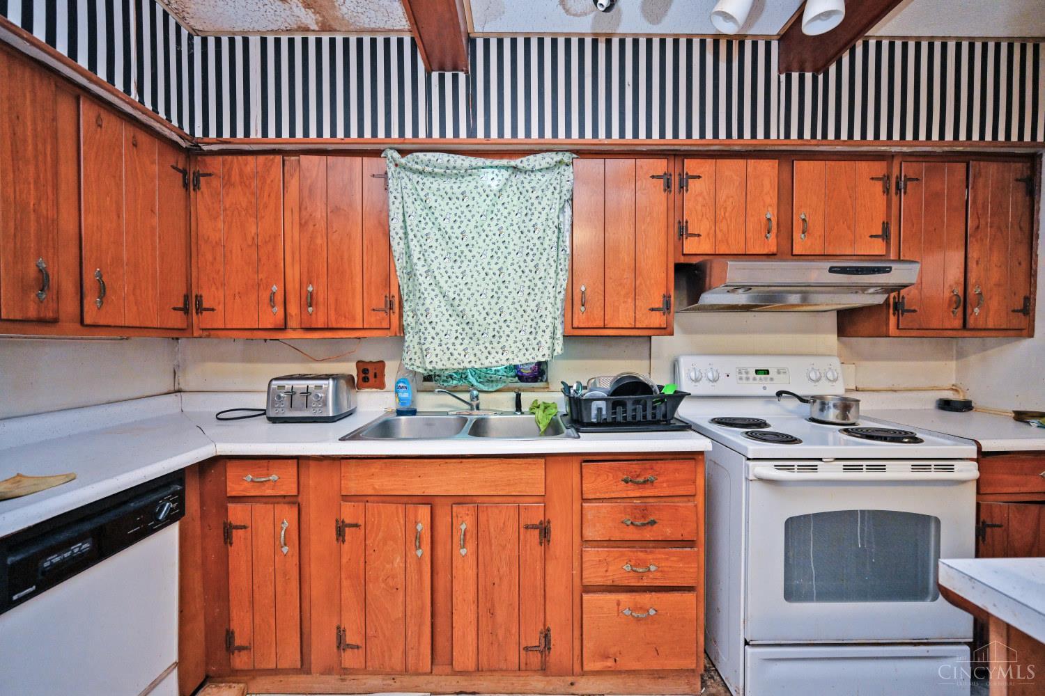 1359 Section Road Property Photo 8