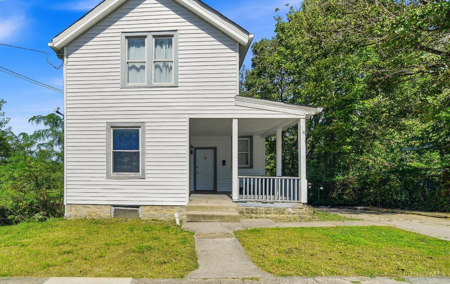 1918 Fairmount Avenue Property Photo 1