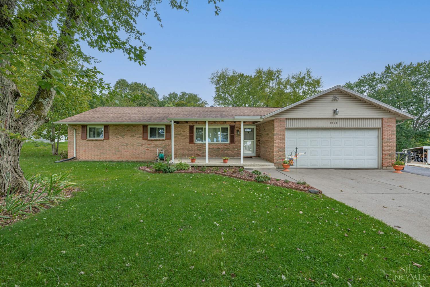 9171 Eby Road Property Photo 1