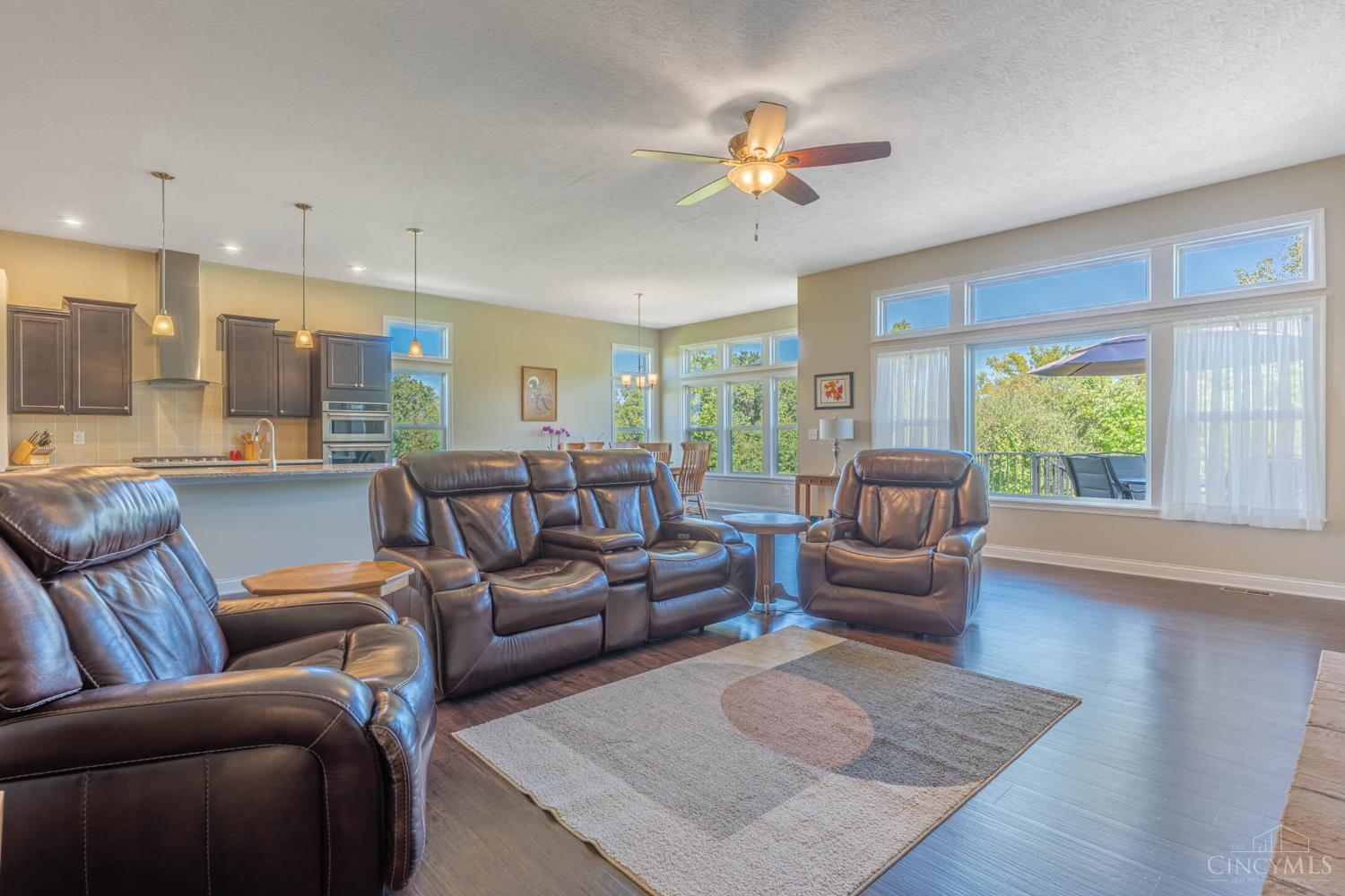 3194 Renaissance Boulevard Property Photo 3