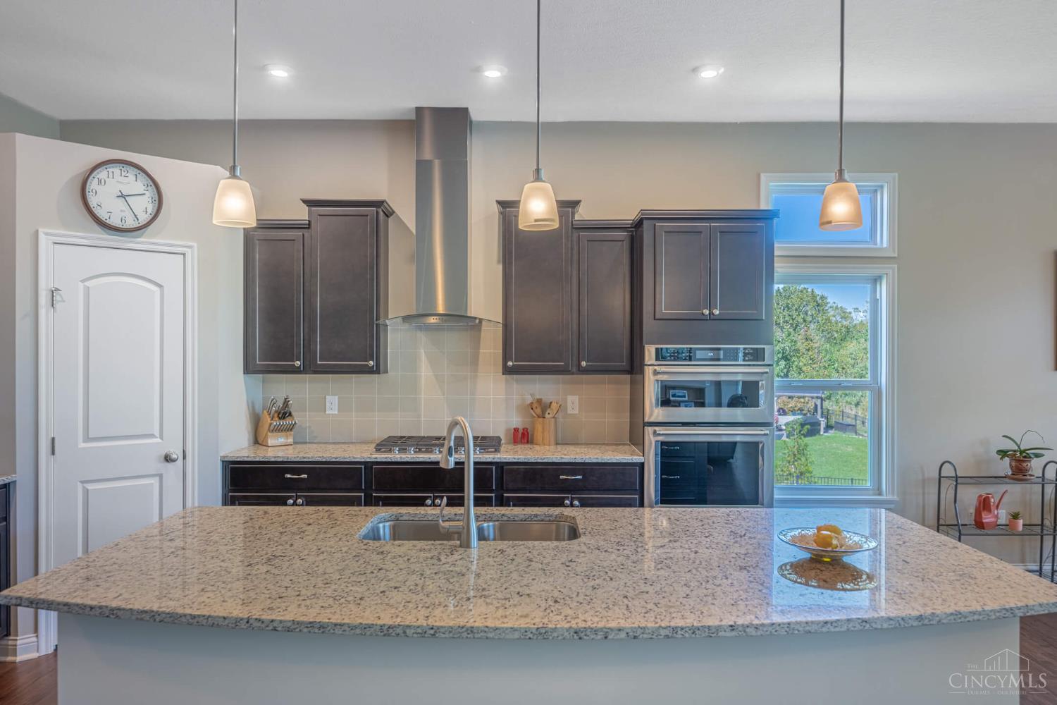 3194 Renaissance Boulevard Property Photo 11