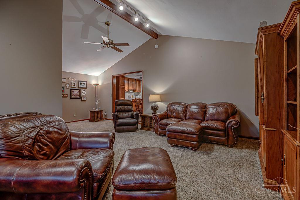 923 Beechmeadow Lane Property Photo 15