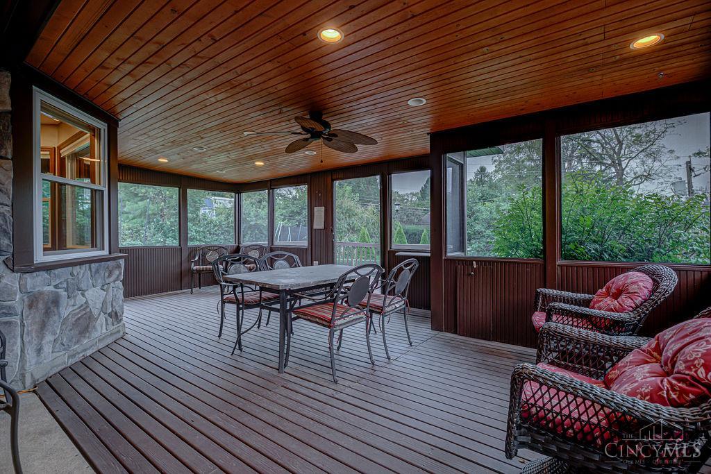 923 Beechmeadow Lane Property Photo 28