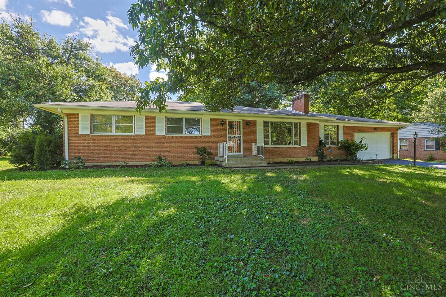 543 Compton Road Property Photo 1