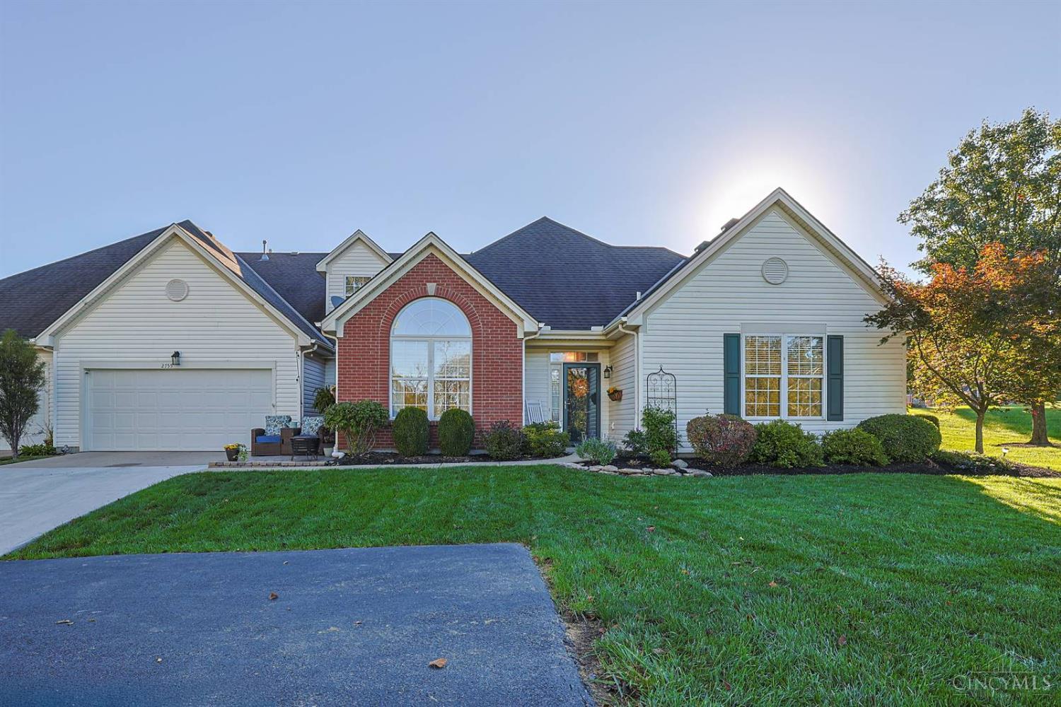 2755 Ashton Circle Property Photo 1