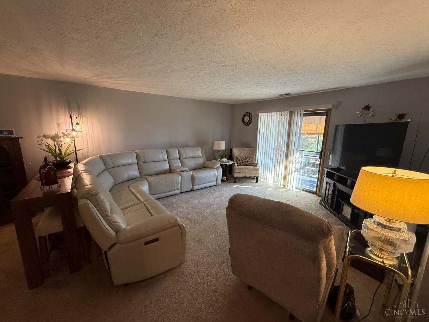 3963 School Section Road Property Photo 6