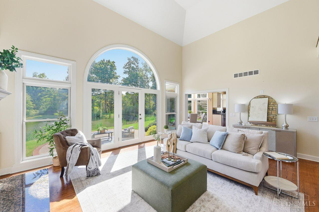 8575 Sleepy Hollow Drive Property Photo 43