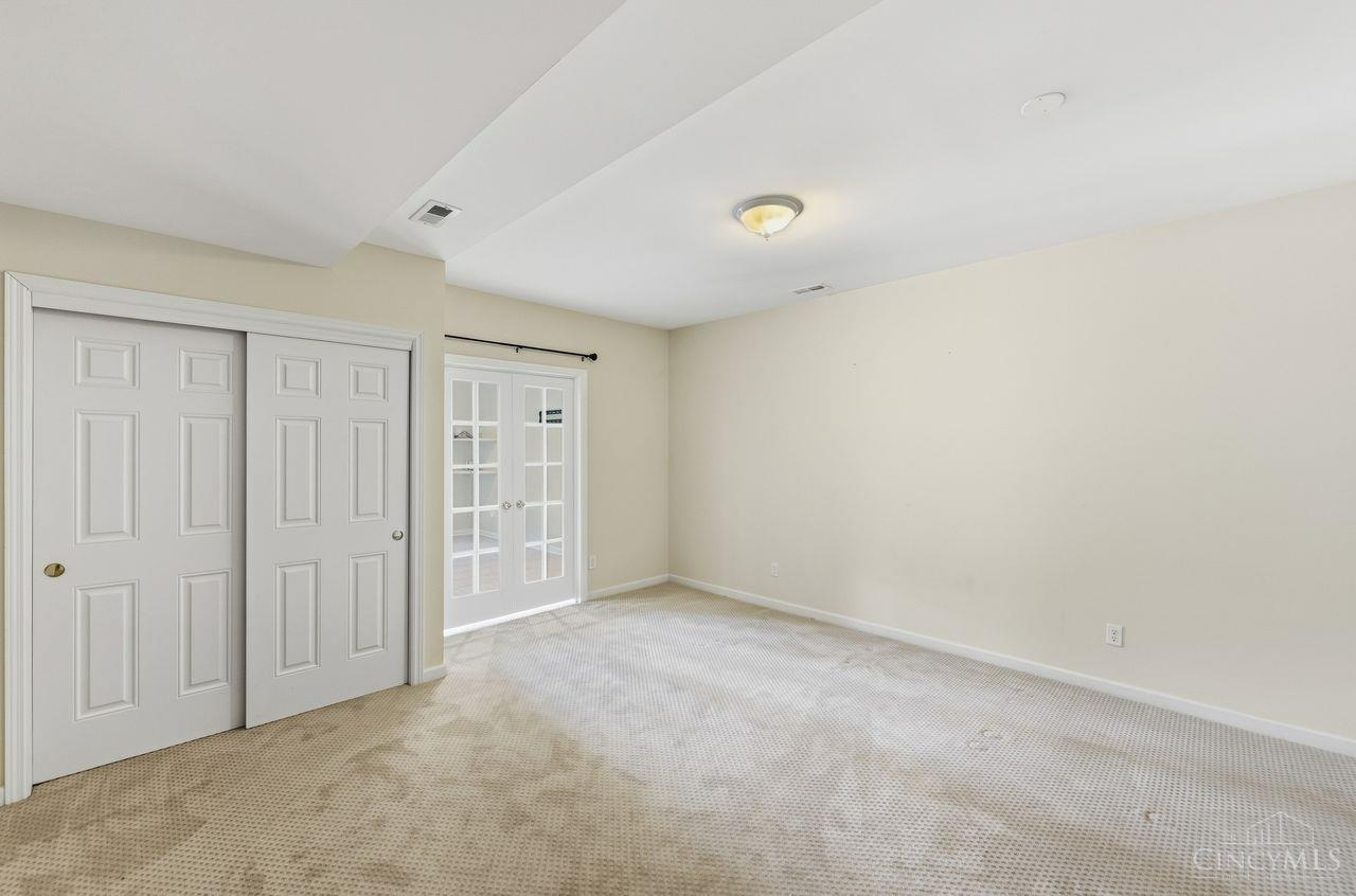 8575 Sleepy Hollow Drive Property Photo 70