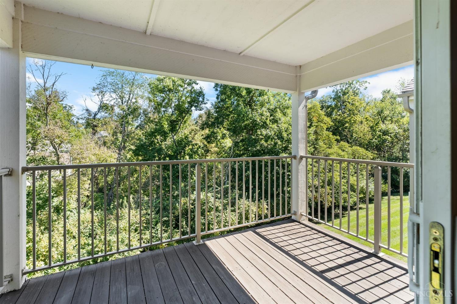 4654 Trophy Lane Property Photo 25