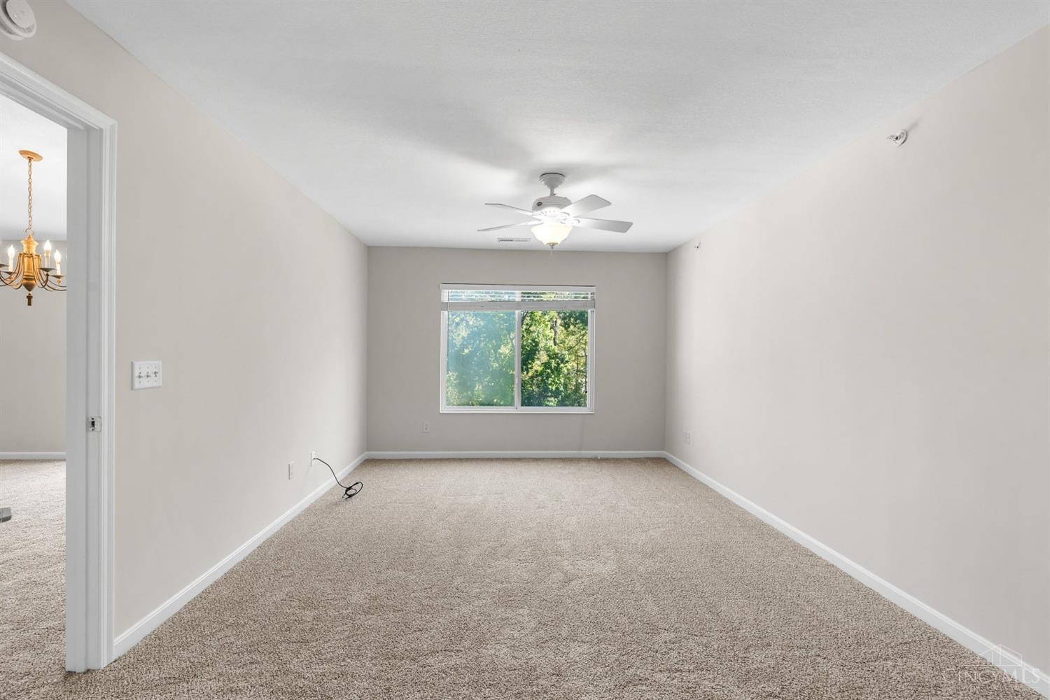 4654 Trophy Lane Property Photo 27