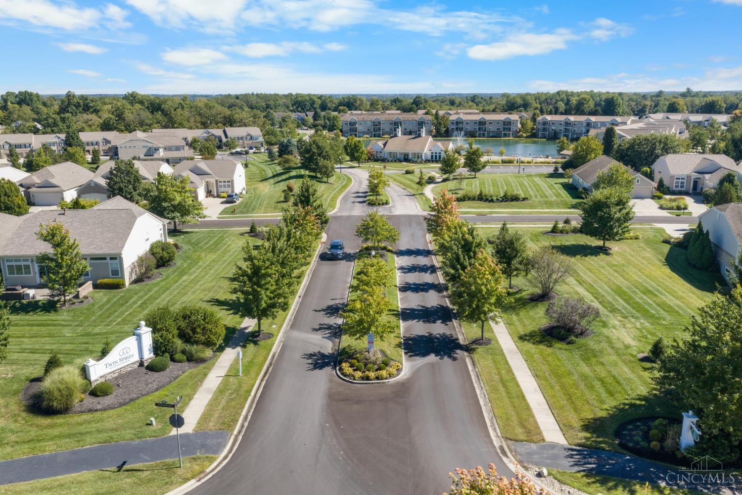 4654 Trophy Lane Property Photo 43