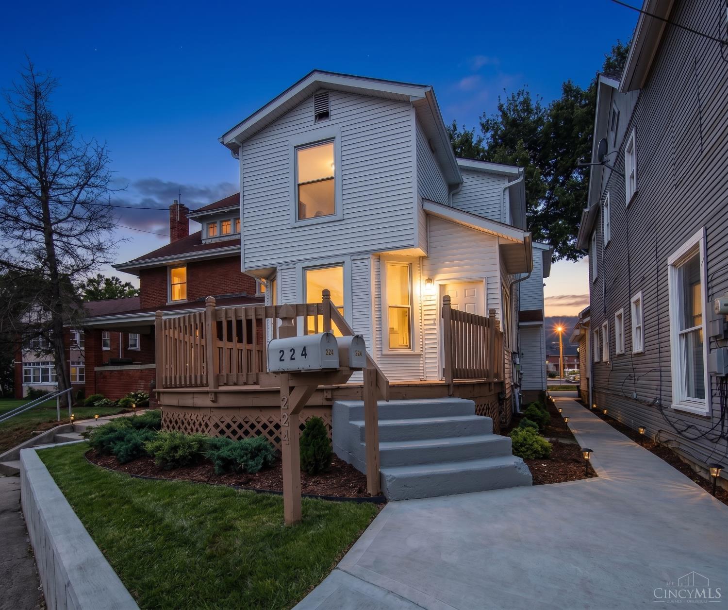 S 224 Broad Street Property Photo 1