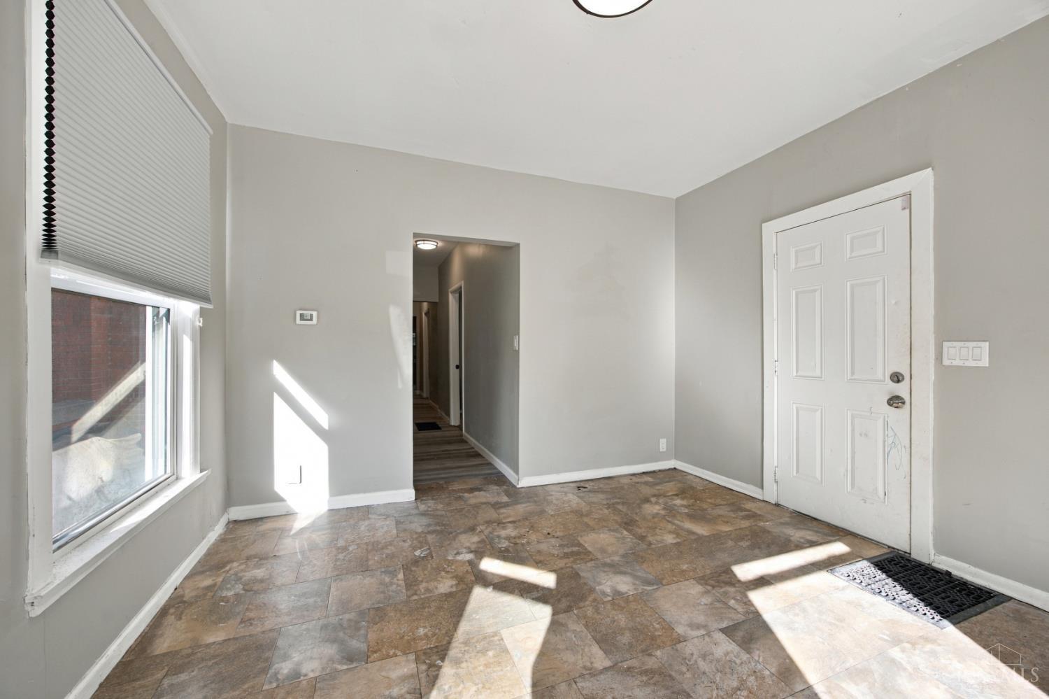 S 224 Broad Street Property Photo 12