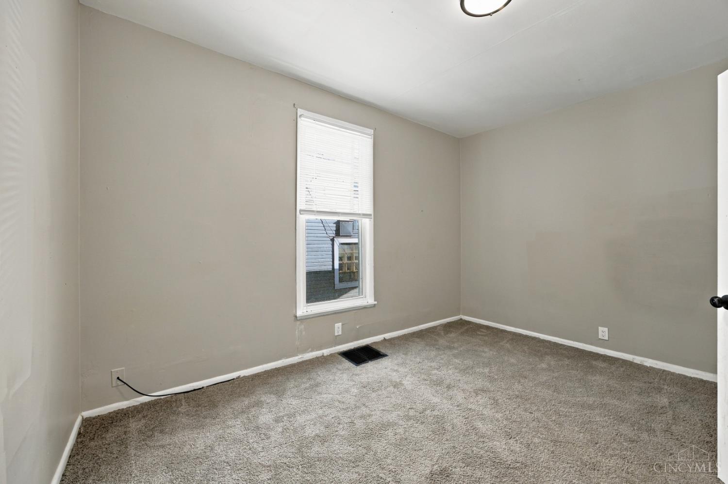 S 224 Broad Street Property Photo 22