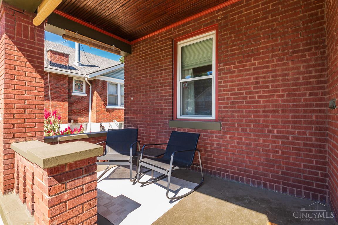 3302 Wardall Avenue Property Photo 1