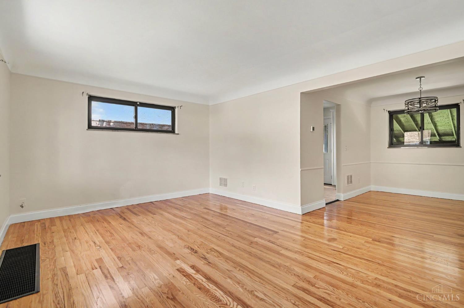 2640 Knight Avenue Property Photo 5