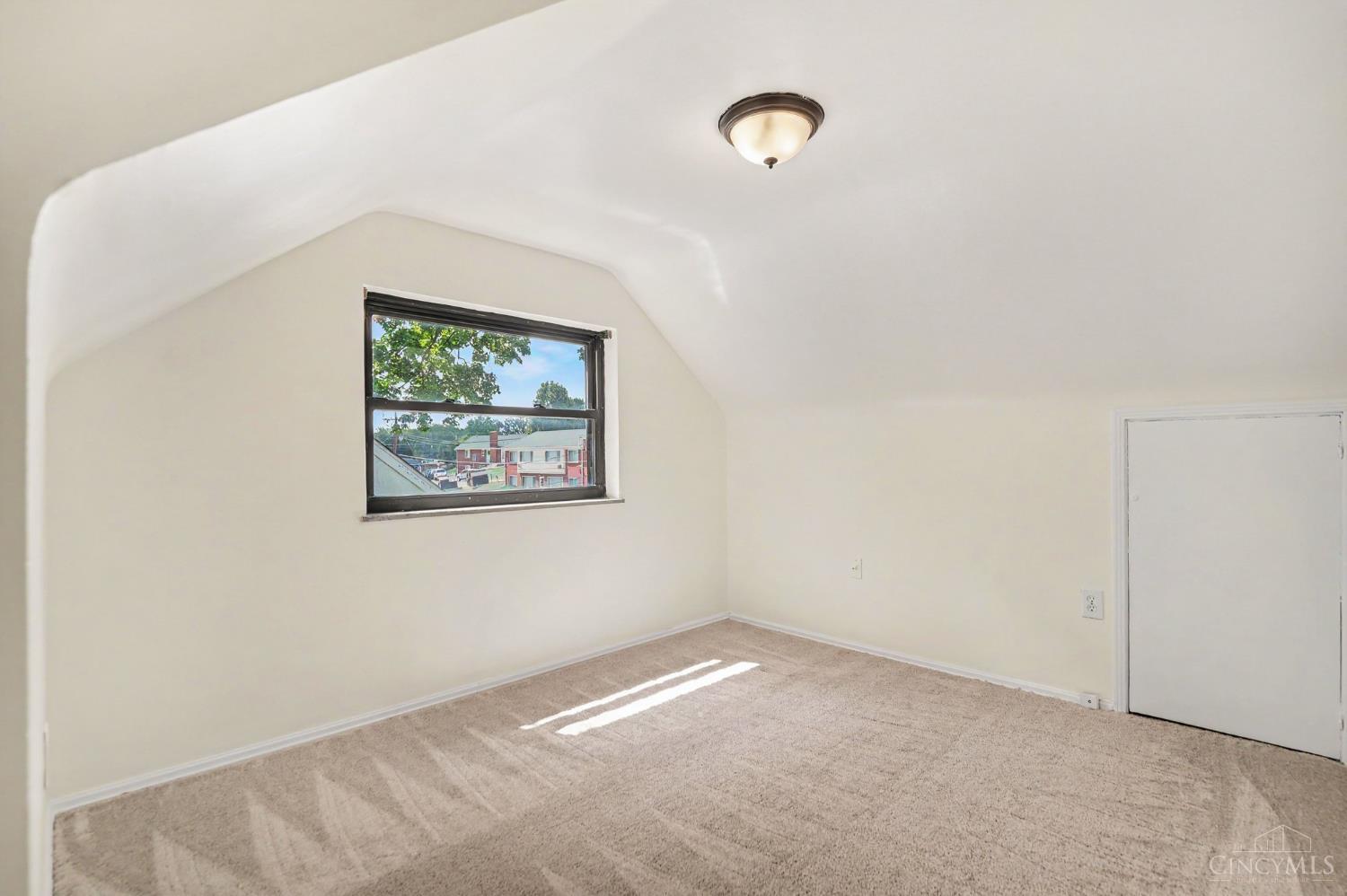 2640 Knight Avenue Property Photo 23