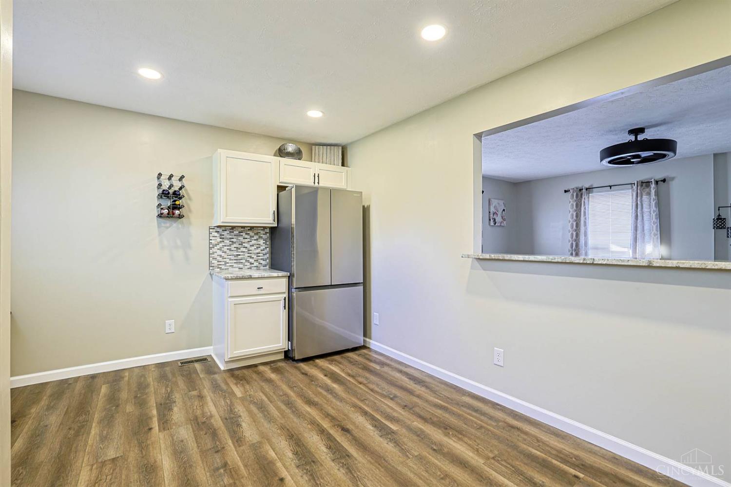 2907 Roosevelt Boulevard Property Photo 14