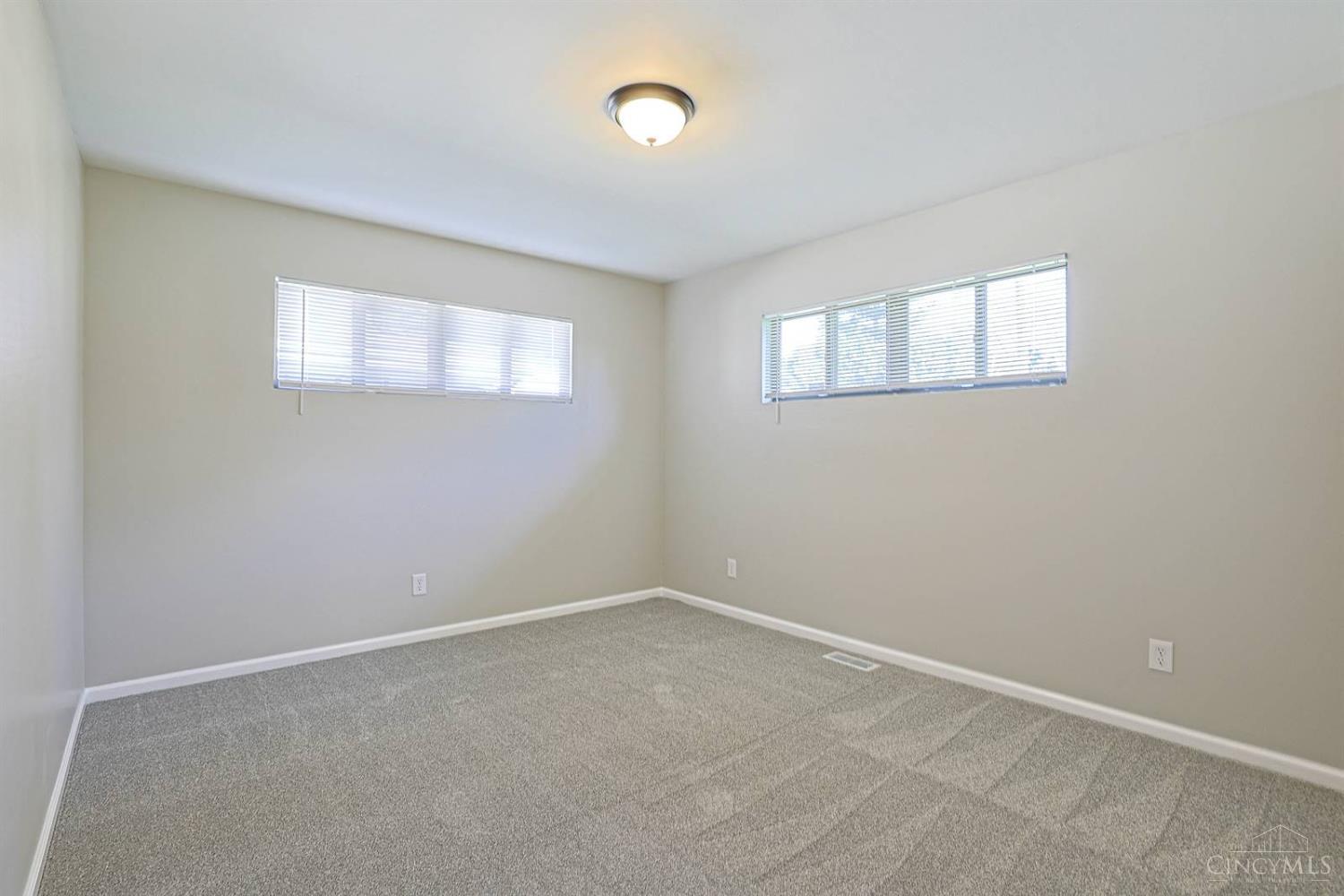 2907 Roosevelt Boulevard Property Photo 19