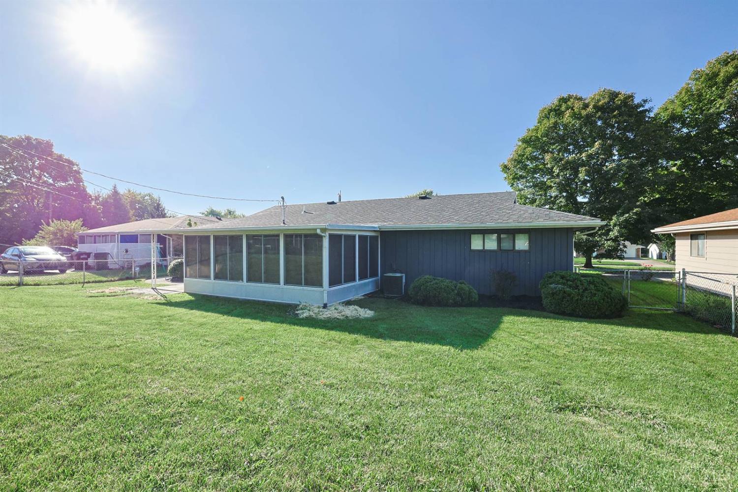 2907 Roosevelt Boulevard Property Photo 34