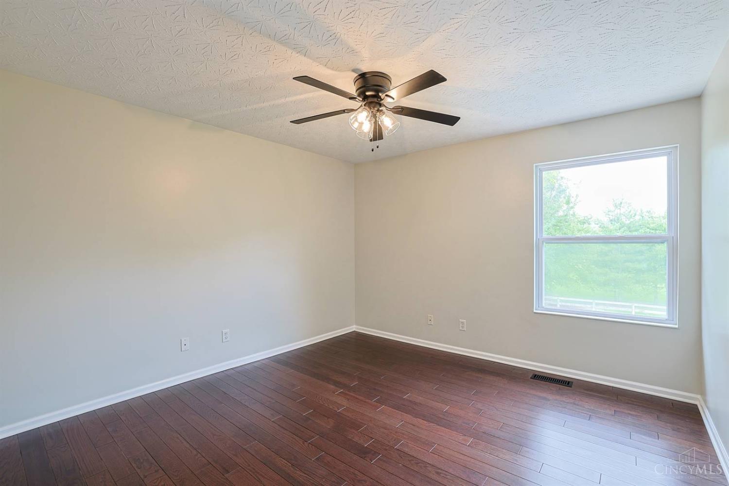 5940 Maxfli Lane Property Photo 33