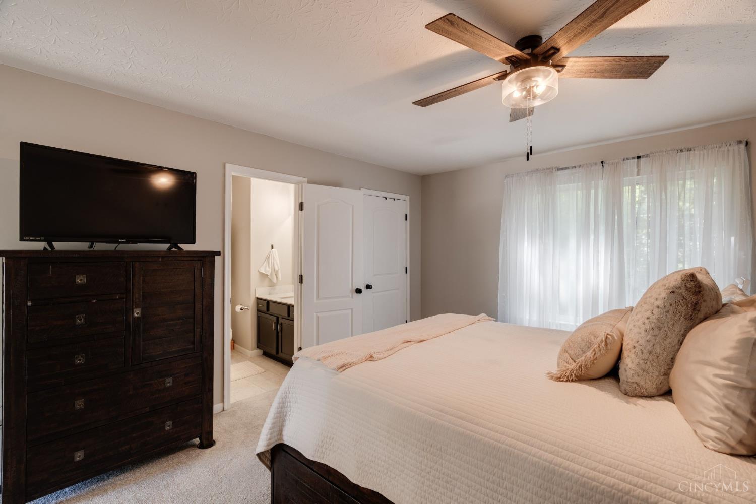6559 Silverfox Drive Property Photo 19