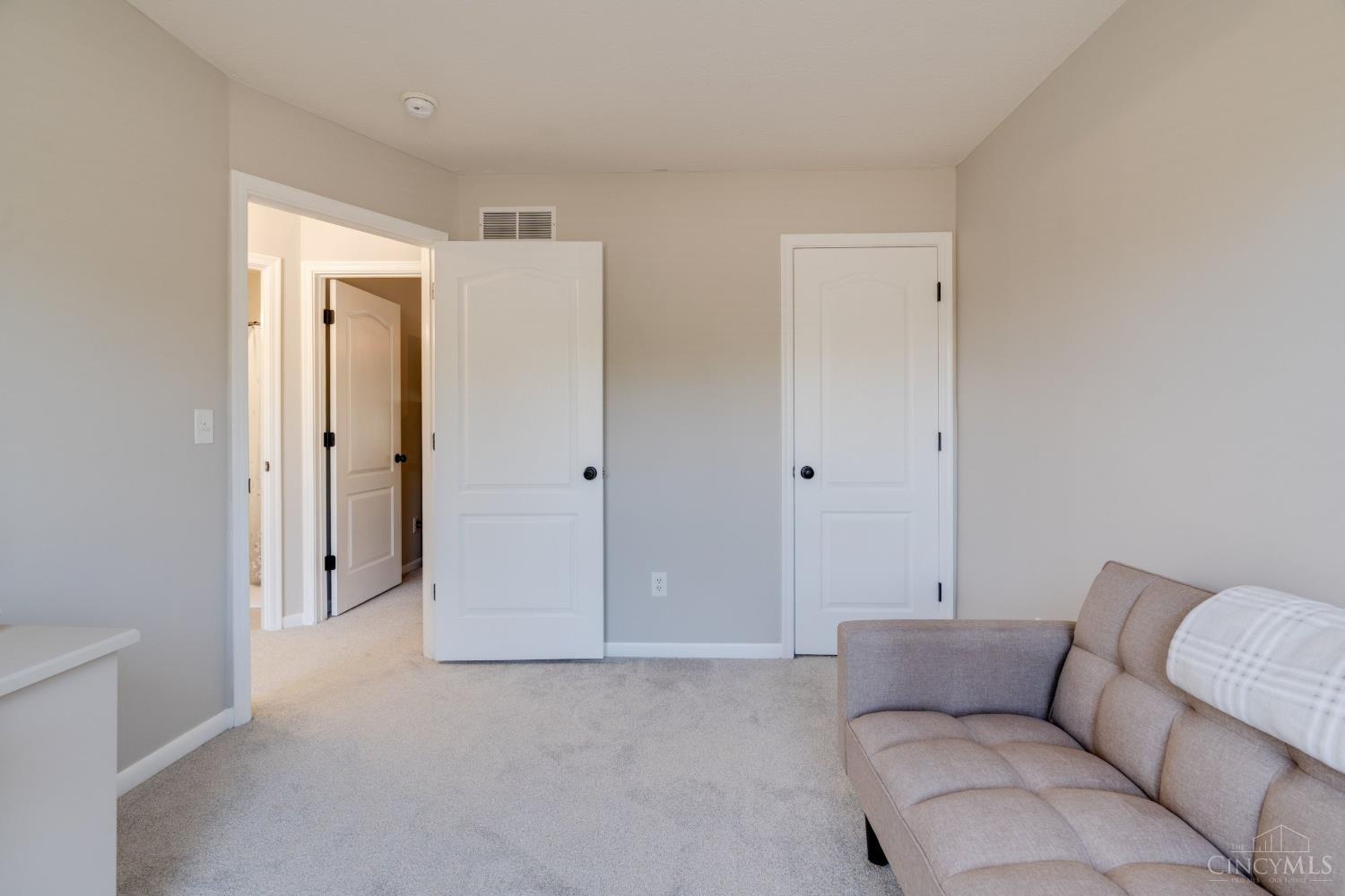 6559 Silverfox Drive Property Photo 21