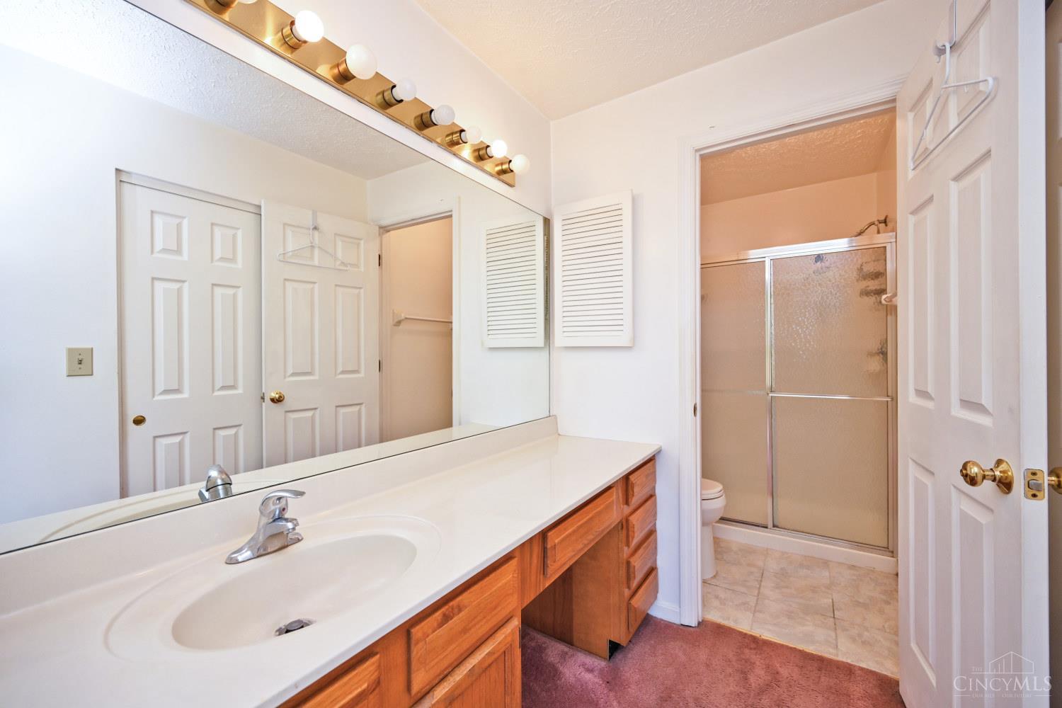 5106 Cody Pass Drive Property Photo 6