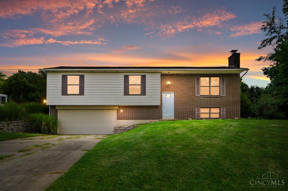 9054 Revere Run Property Photo