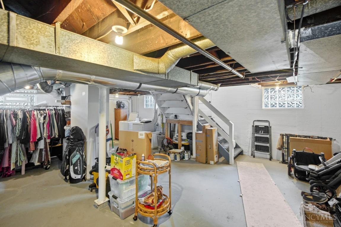 2542 Cypress Way Property Photo 41