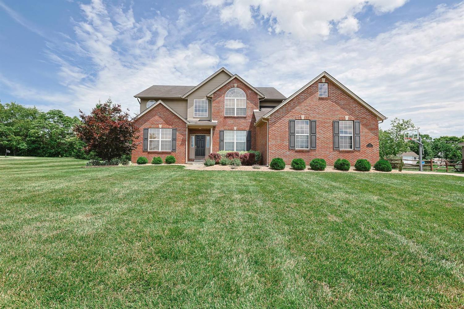 5304 Meadow Breeze Drive Property Photo 1