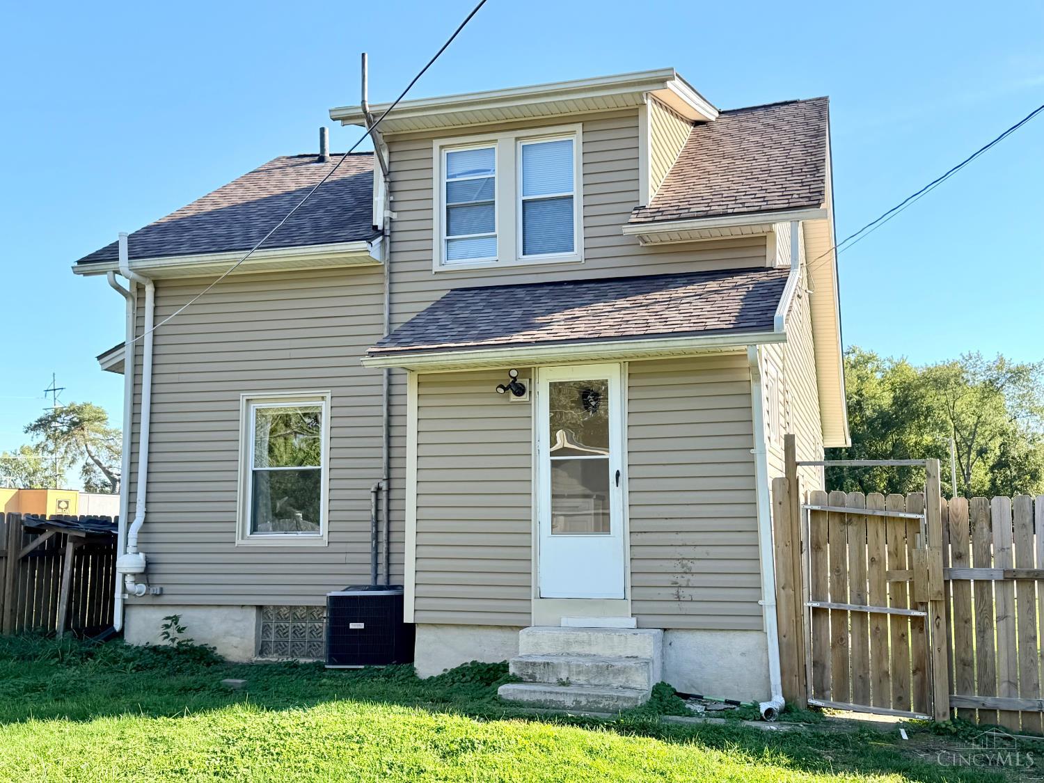 1217 Eureka Drive Property Photo 20