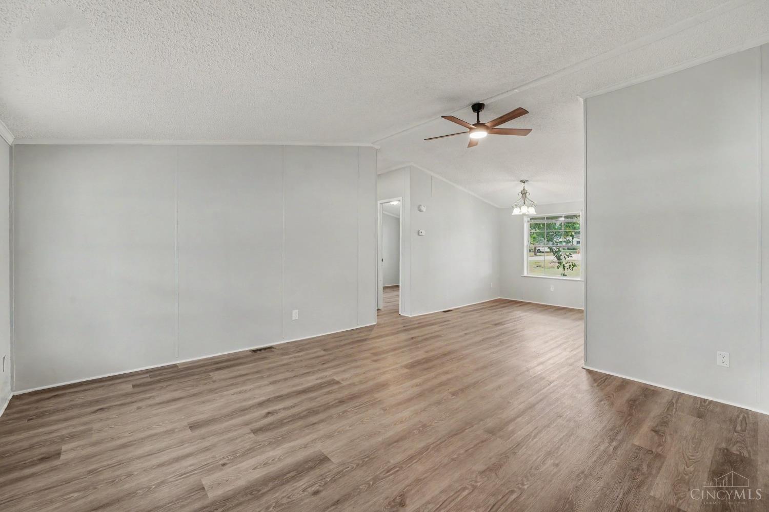 13227 Ogden Lane Property Photo 2
