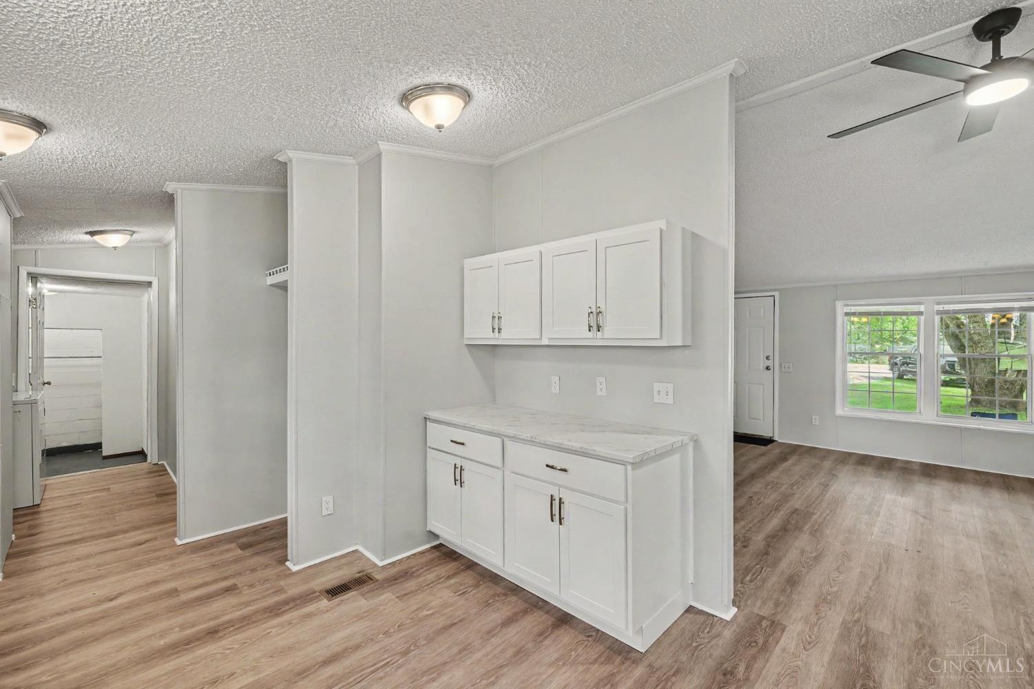 13227 Ogden Lane Property Photo 7