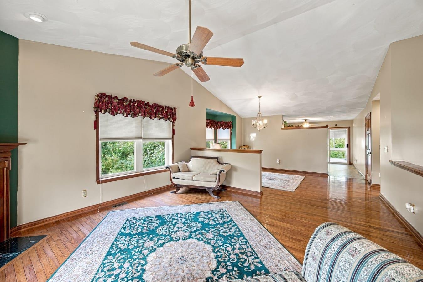 5460 Lakefront Drive Property Photo 7