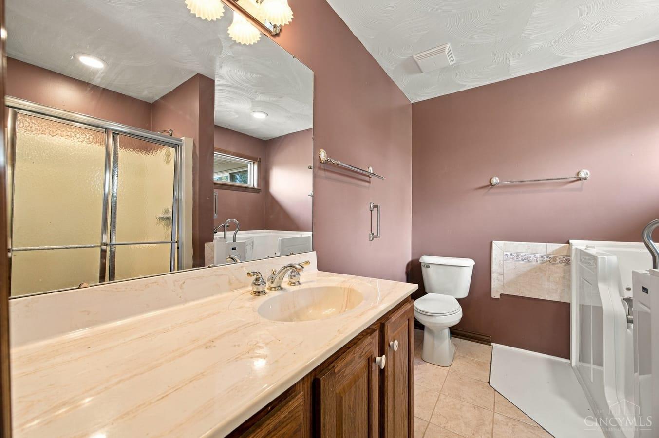 5460 Lakefront Drive Property Photo 29