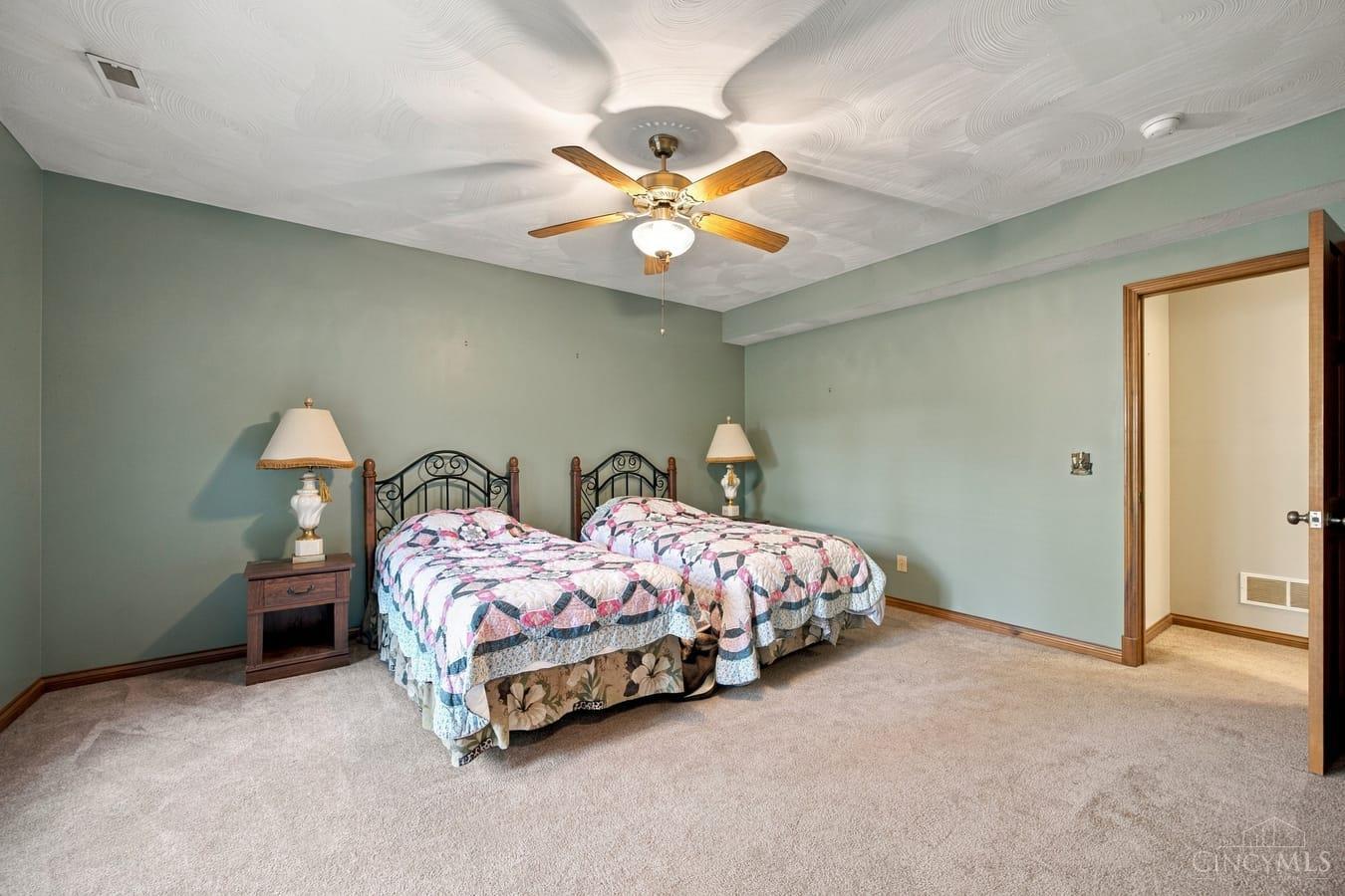 5460 Lakefront Drive Property Photo 33