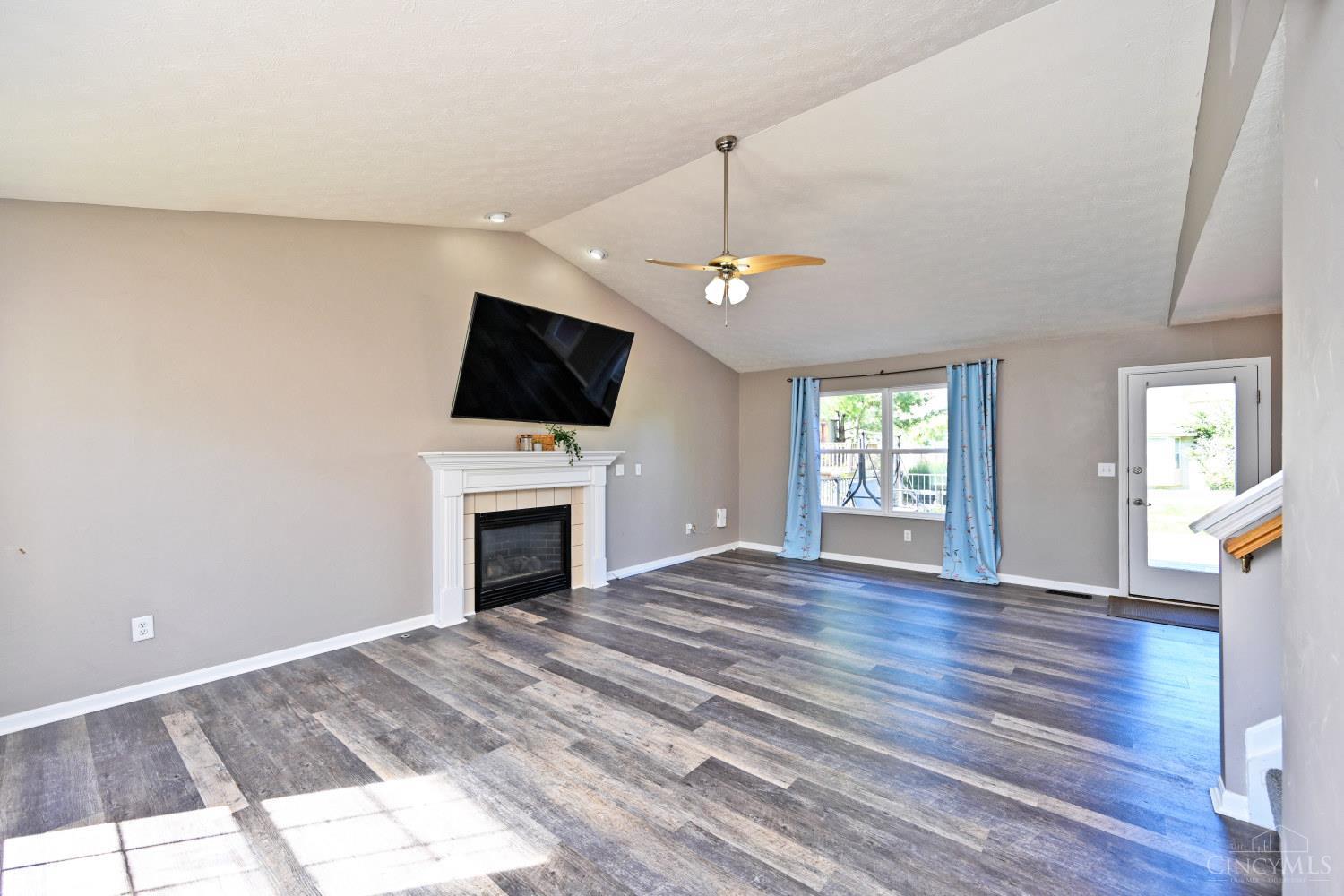 174 Regency Square Property Photo 5