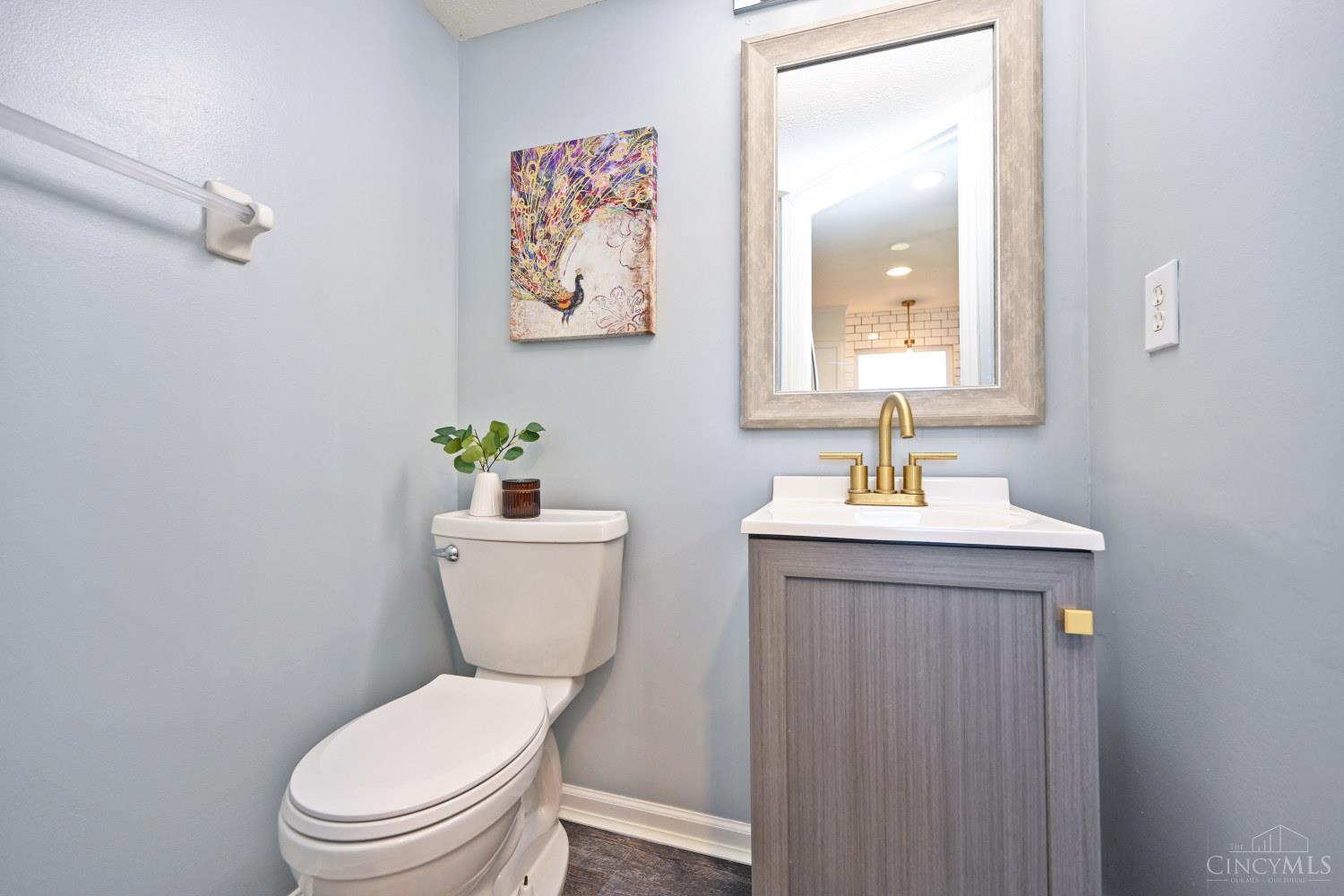 174 Regency Square Property Photo 16