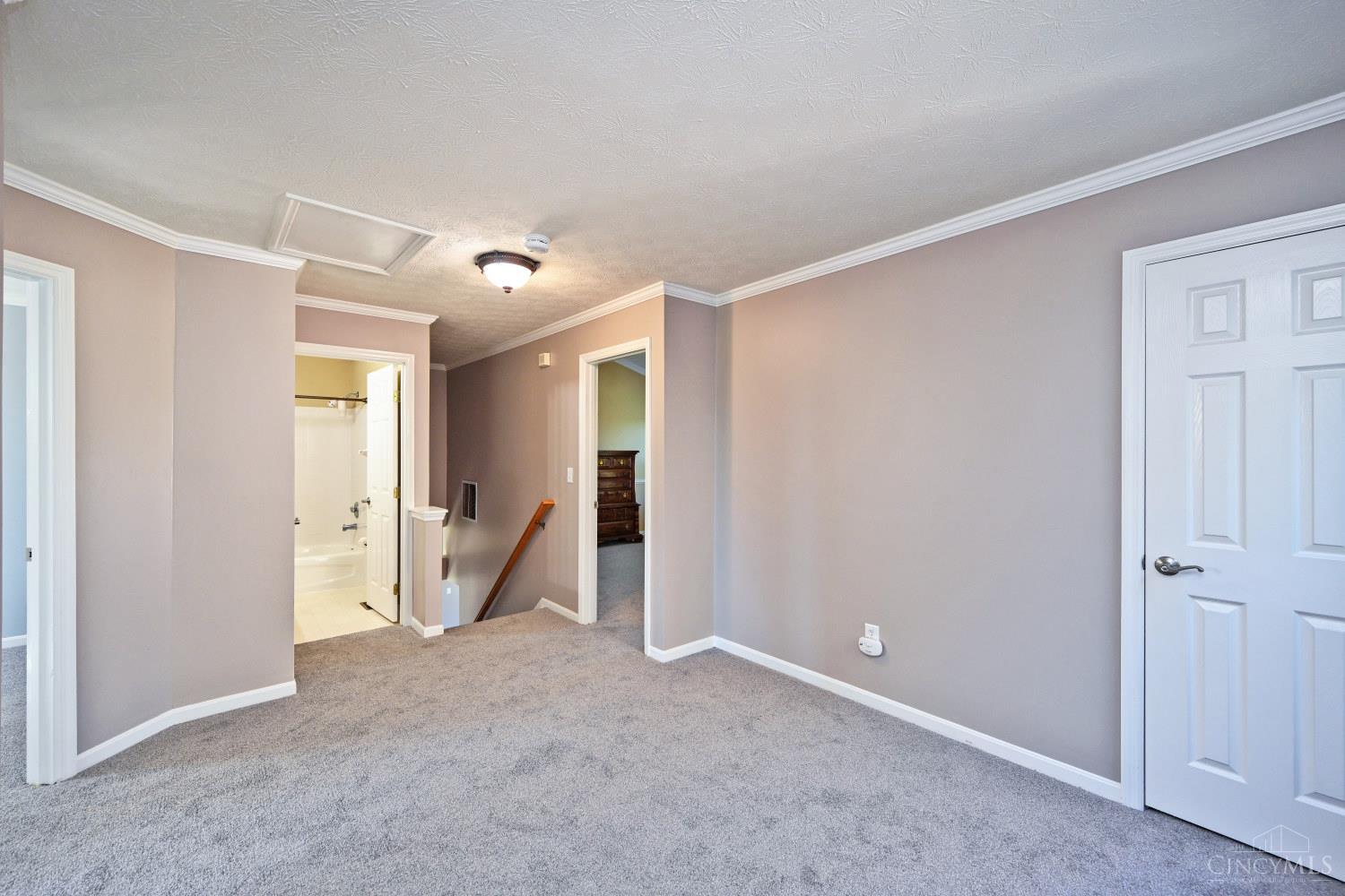 174 Regency Square Property Photo 18