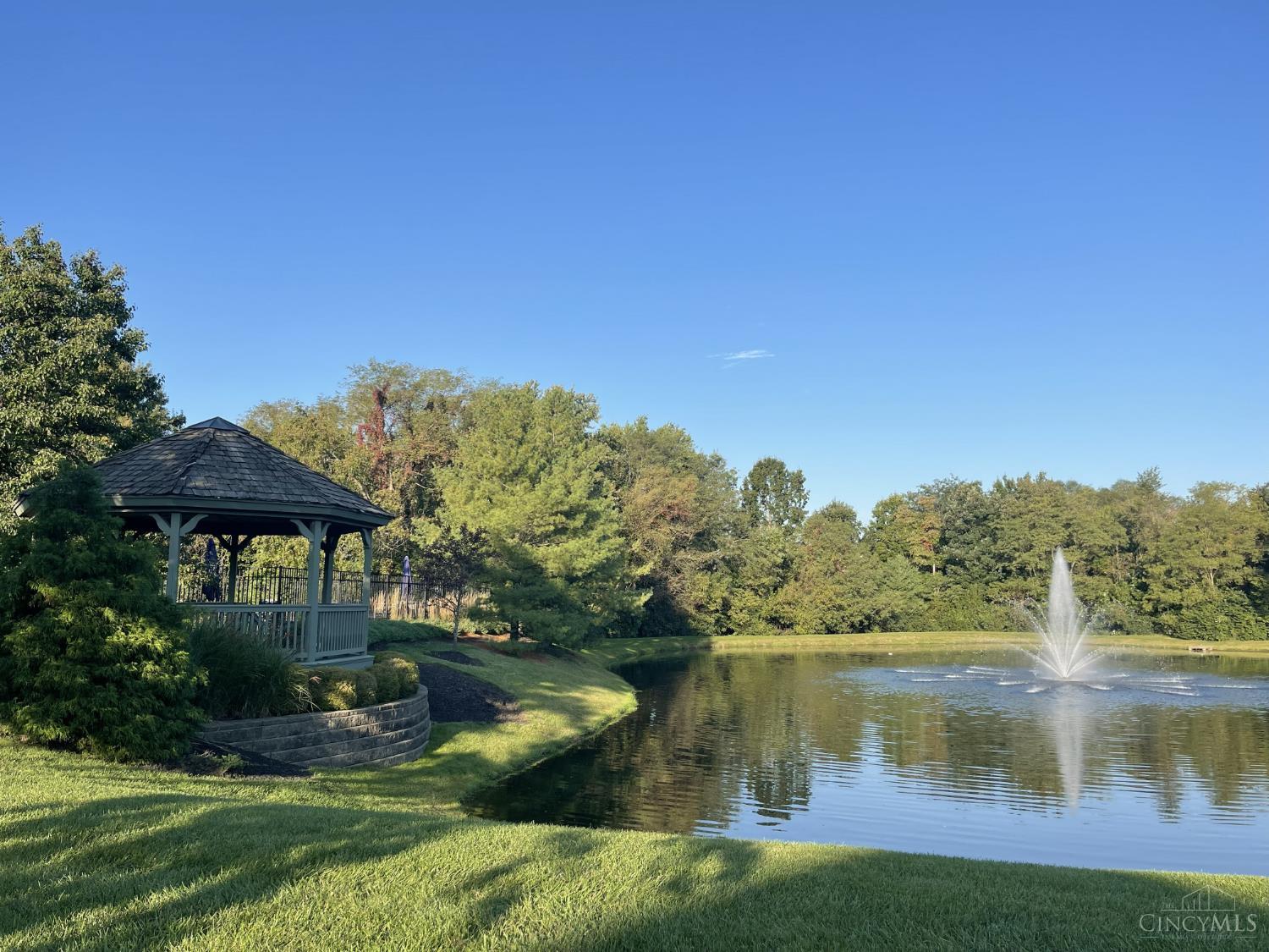 174 Regency Square Property Photo 47